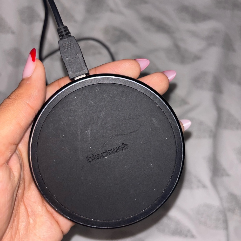 Blackweb Wireless Charger - Black